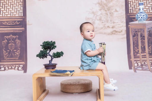 淄博孕妇肚子上的黑线